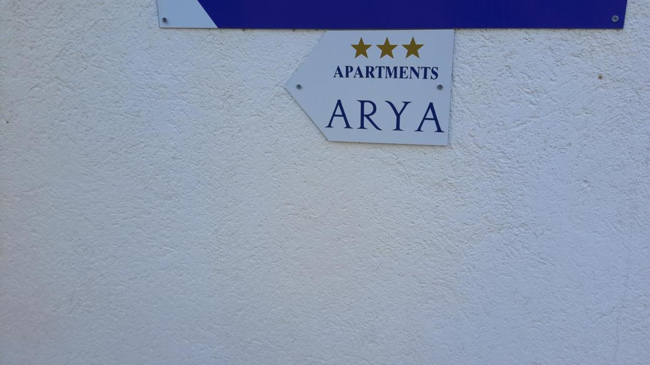 Arya Apartment Podstrana Bagian luar foto