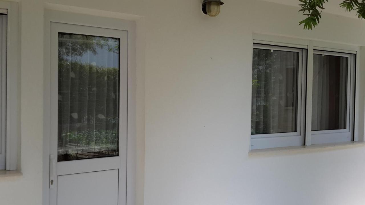 Arya Apartment Podstrana Bagian luar foto