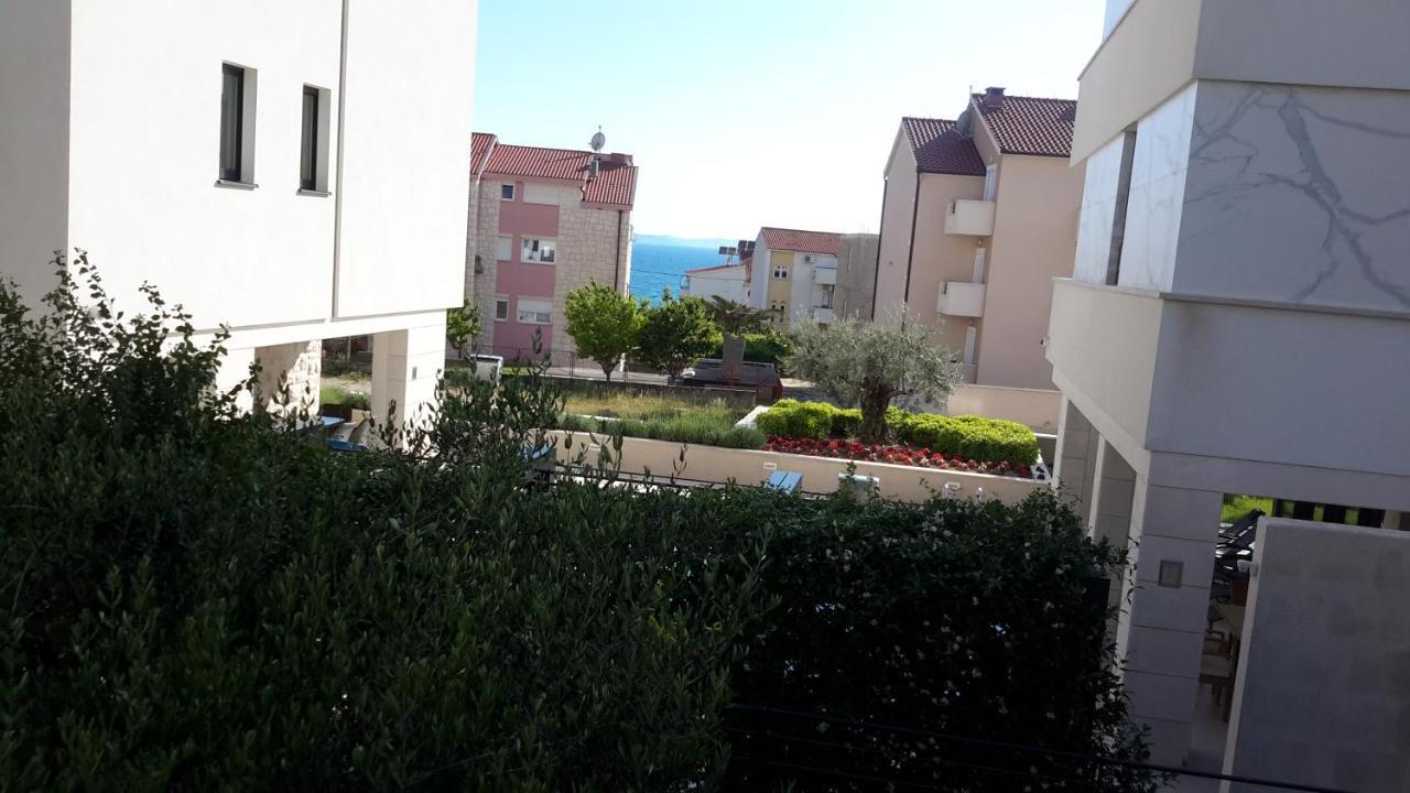 Arya Apartment Podstrana Bagian luar foto
